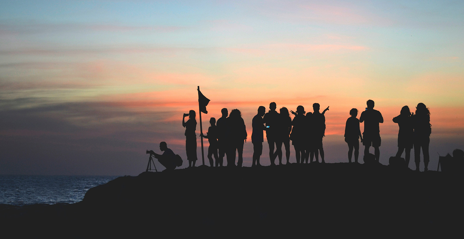 潔臣士更懂清潔，你身 邊的清潔顧問!