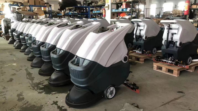 手推式洗地機:辦公大廈的清潔“好幫手”