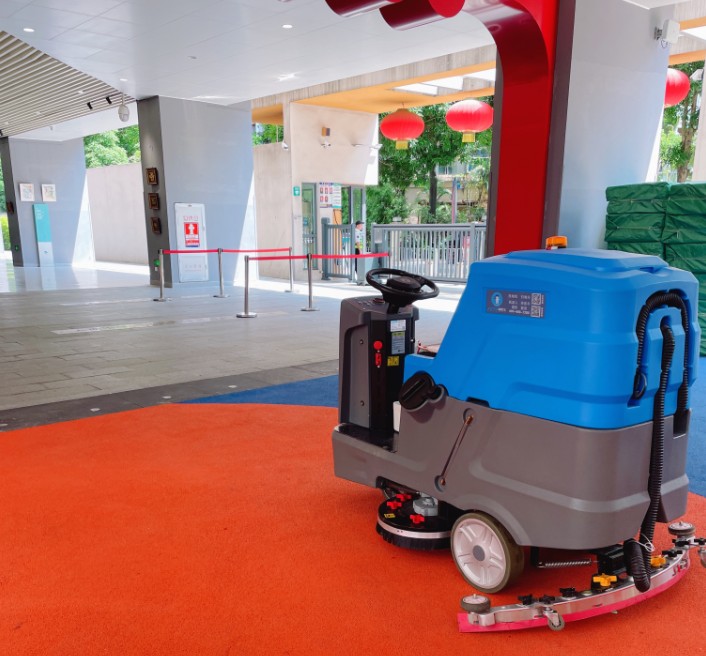 校園洗地機,潔臣士洗地車 校園洗地機,潔臣士洗地車